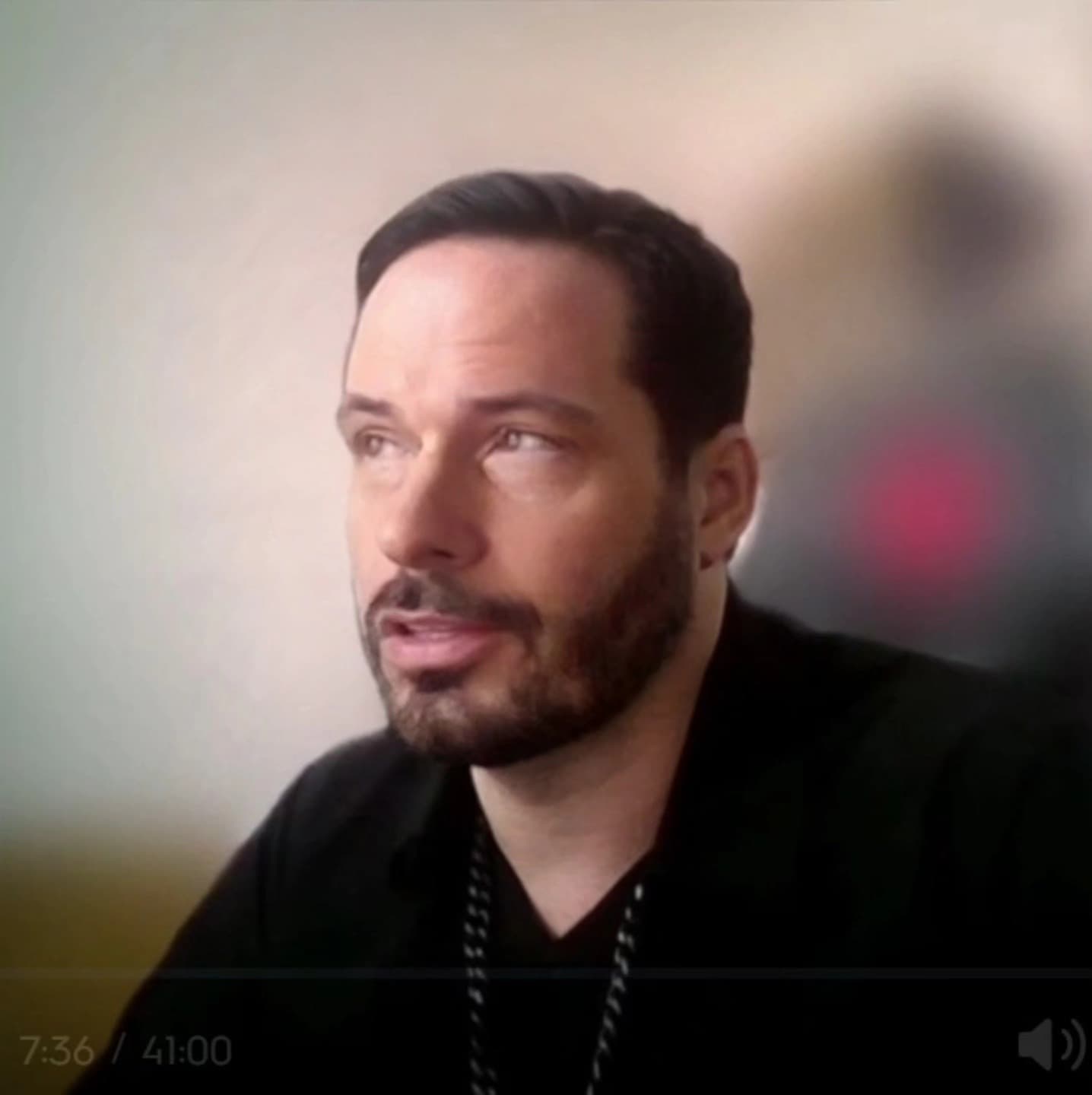 Today I spoke on TV Prima's main news about a topic that sounds like sci-fi – relationships with AI.