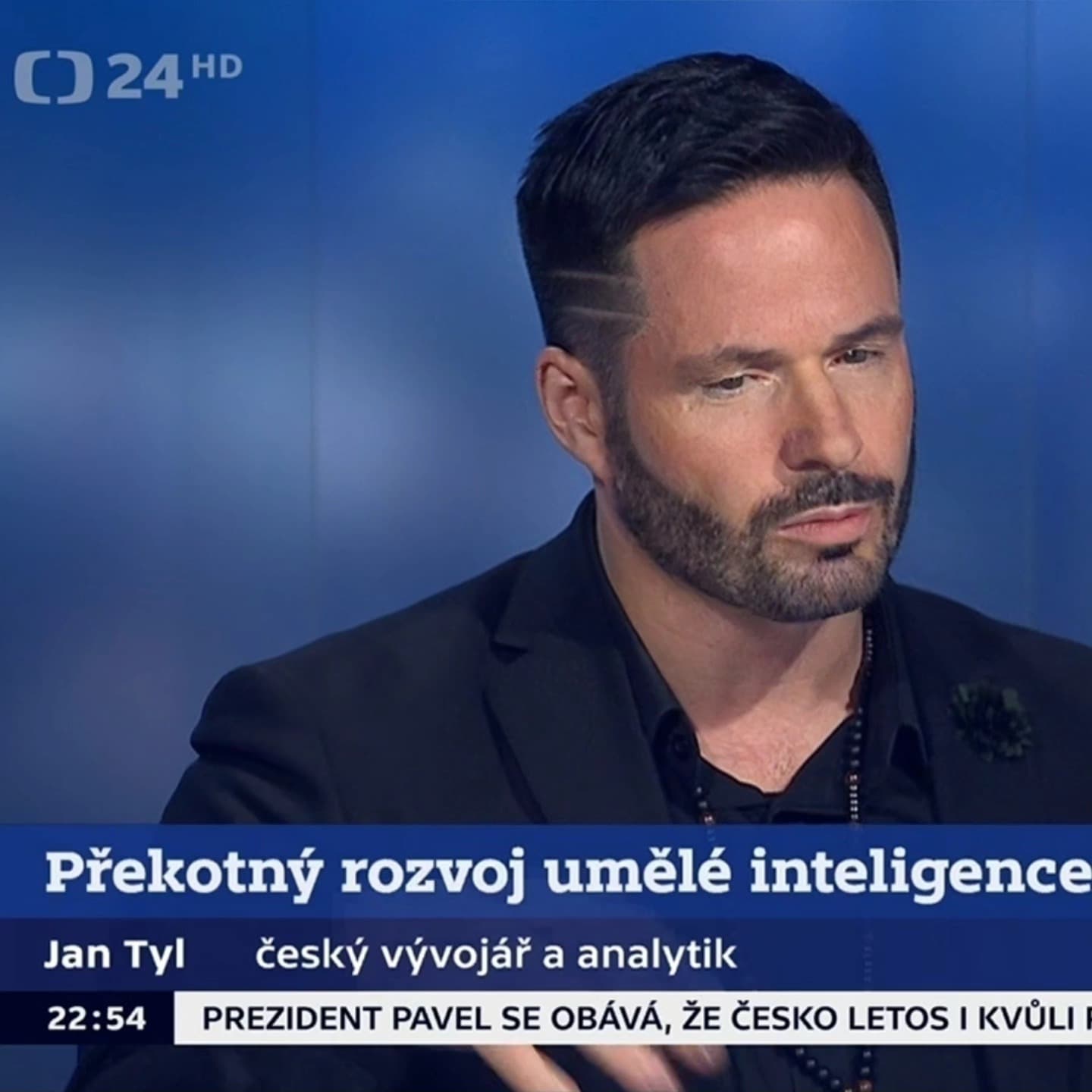 🎙️ Today we were live with Leoš Kyša on Events & Comments discussing a topic that is currently shaking the world: