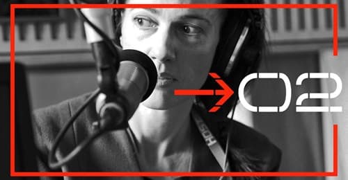 How Does a Digital Writer Work and Can It Surpass Human Authors?