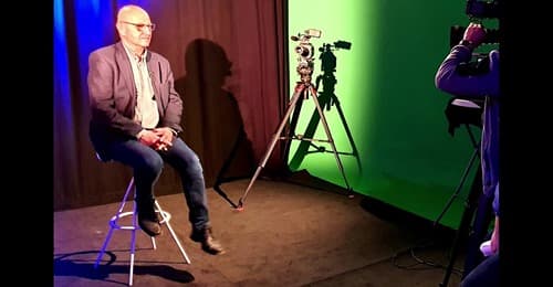 Meeting with Artificial Intelligence