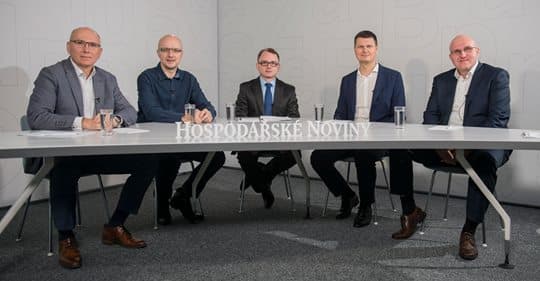 Artificial Intelligence Doesn't Invent Anything on Its Own