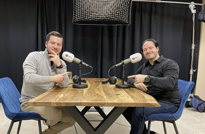 In today's podcast, you can listen for the very first time about the topic of 'sick'🥵 artificial…